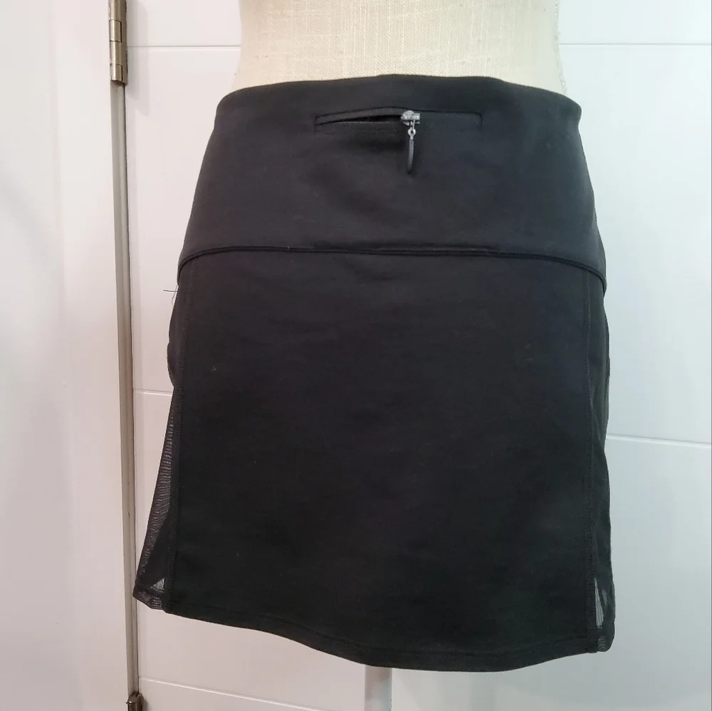 Spanx Wrap and Go Skirt-Wrap Size S/M